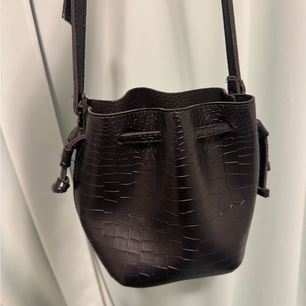 Croc-Embossed Bucket Bag - Picture 3 of 3